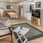 Сasa de vacaciones Beautiful In With Wifi