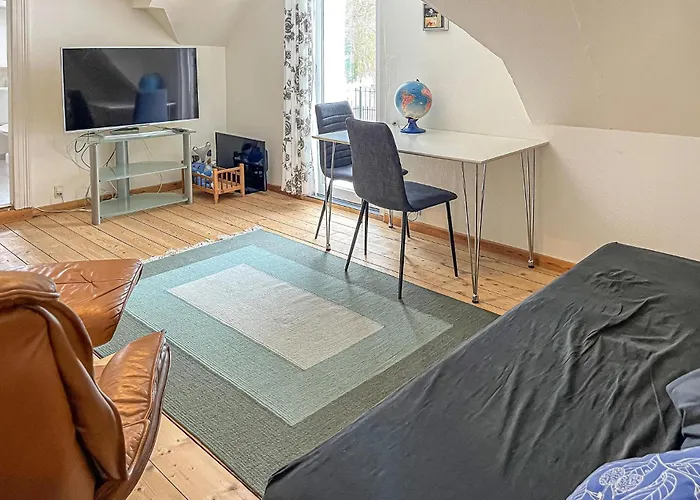 Vakantiehuis Beautiful In With Wifi *
